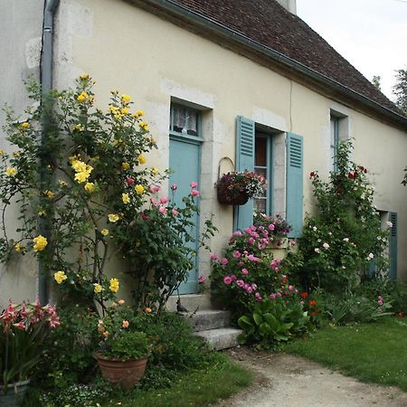 petite maison berrichonne Charost Chambre photo